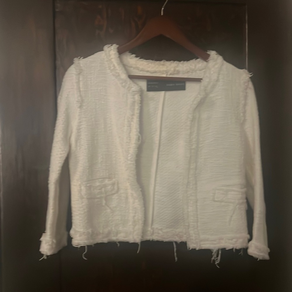 Very cute jacket. I would keep it but it’s too small for me now.